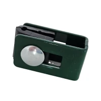 Obejma uniwersalna do paneli ogrodzeniowych zielona z dystansem i śrubą M8x25mm