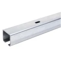 Szyna do bramy przesuwnej 68x68x3,5 mm o długości 6 m - półotwarta, ocynkowana 000-209 (1)